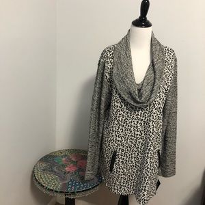 Style and Company Cowell neck shirt